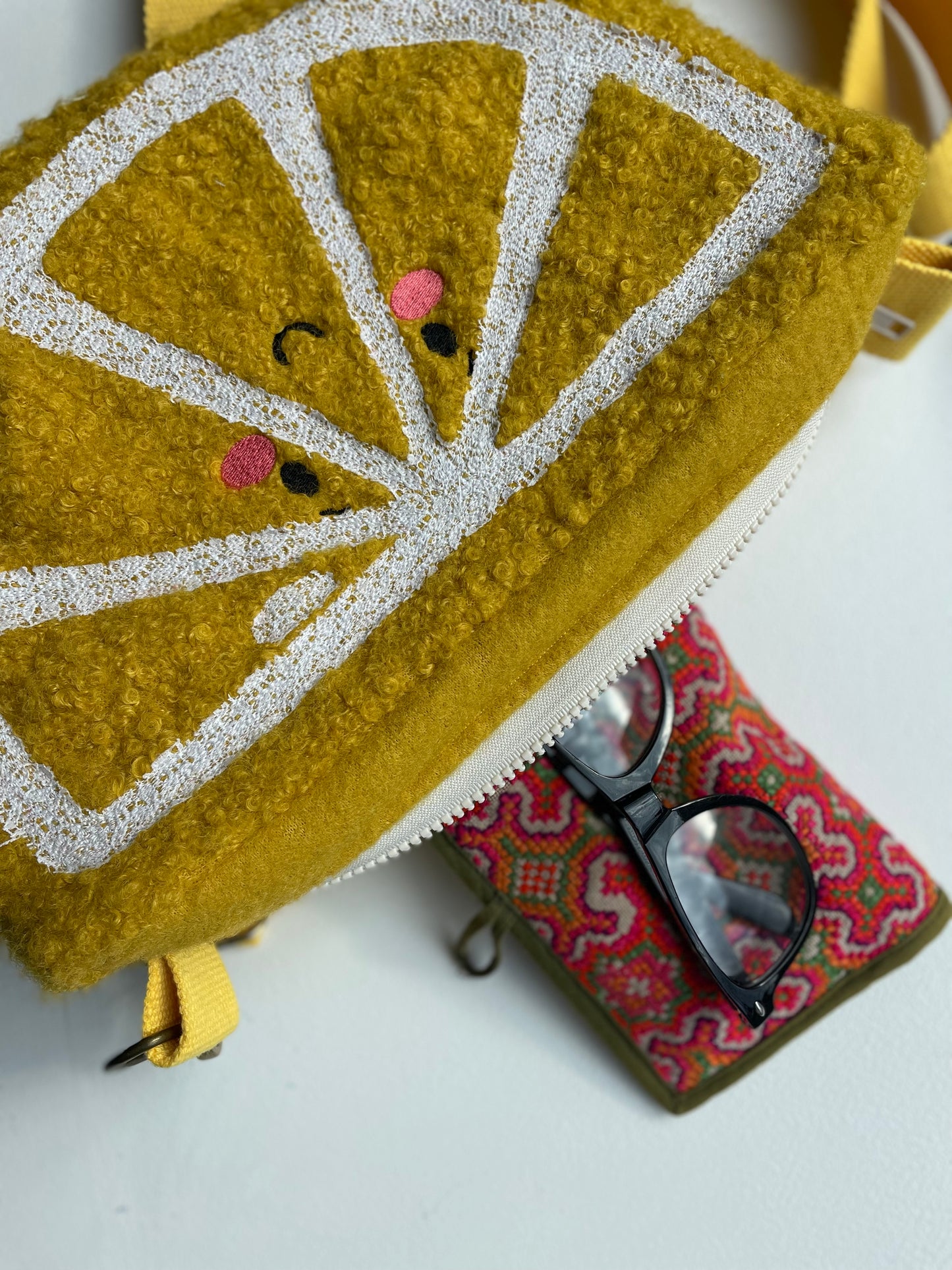 Lemon cross body bag